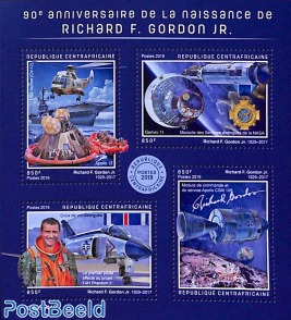 Richard F. Gordon Jr. 4v m/s