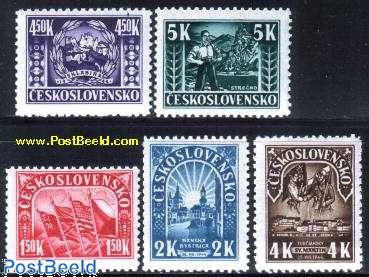 Collection De 1532 Timbres De Tchécoslovaquie Oblitérés - Années 1919 à 1992 Triés