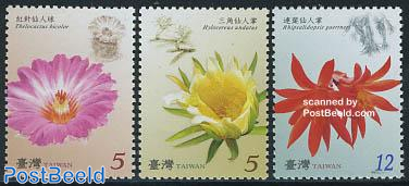 Cactus flowers 3v